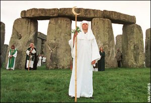 druid-order Stonehenge Druid