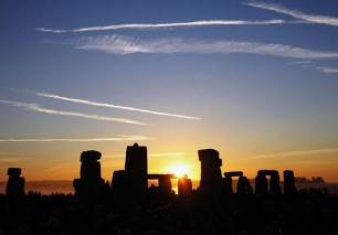 equinox Stonehenge Equnox