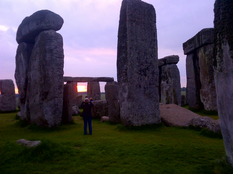Stonehenge inner circle tour