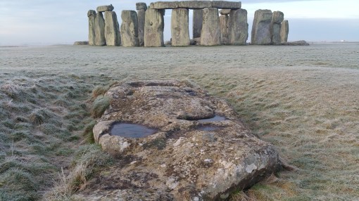 The builders of Stonehenge are thought to be the last of Britain's neolithic people
