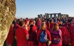 Stonehenge-Equinox-Solstice-open-access-pilgrims (26)