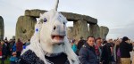 Stonehenge-Equinox-Solstice-open-access-pilgrims (39)