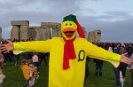 Stonehenge-Equinox-Solstice-open-access-pilgrims (40)